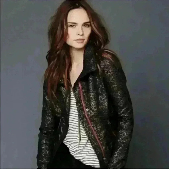 WE THE FREE LEOPARD MOTO JACKET SIZE 4 - Picture 2 of 11